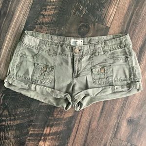 American Eagle soft green linen shorts